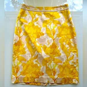 Banana Republic floral skirt sz 4